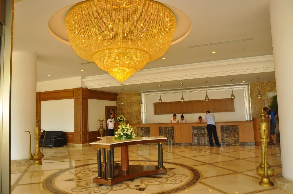 Ozkaymak Select Hotel Алания Экстерьер фото